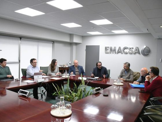 Reunión de EMACSA y GMU con vecinos de la zona del Corregidor